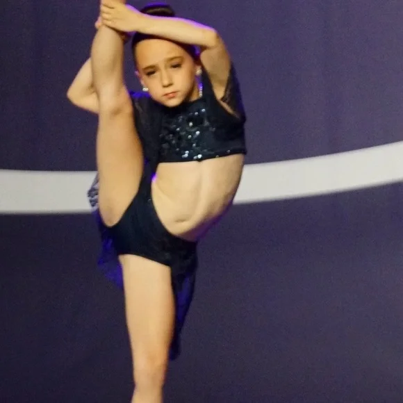 Custom Lyrical or Contemporary Solo Costume Size 6/7 Navy Blue - Picture 4 of 12